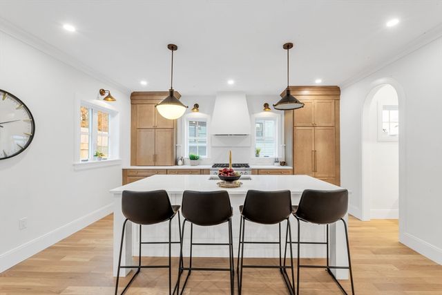 417 Poplar Street, Boston, MA 02131