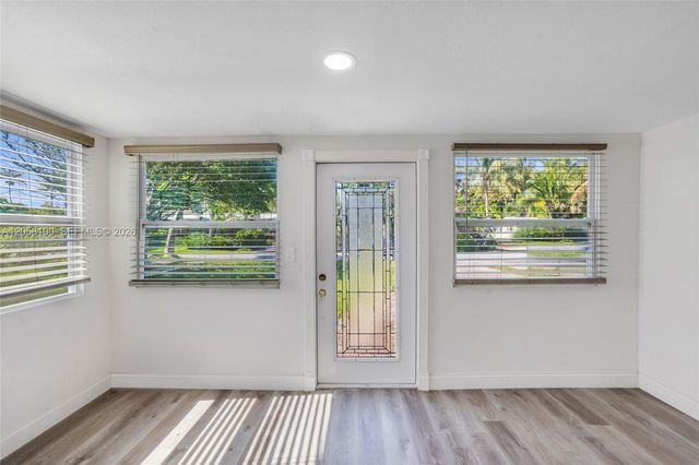 3405 Robbins Road, Pompano Beach, FL 33062
