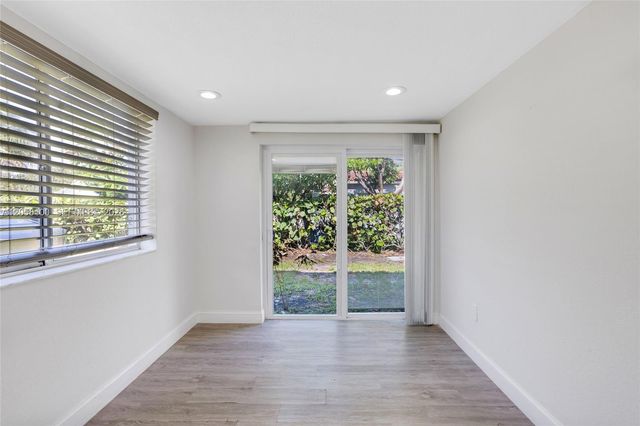 3405 Robbins Road, Pompano Beach, FL 33062