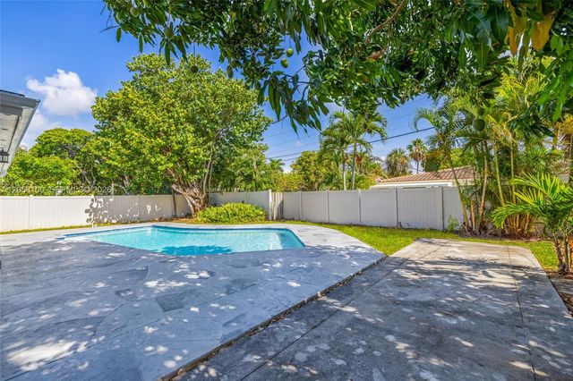 3405 Robbins Road, Pompano Beach, FL 33062