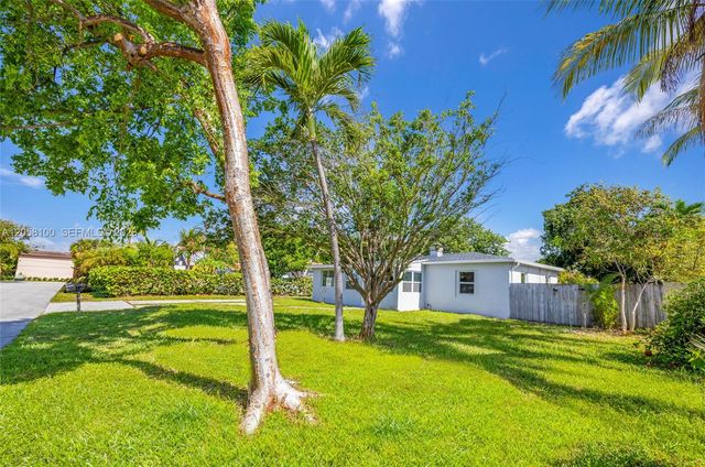 3405 Robbins Road, Pompano Beach, FL 33062