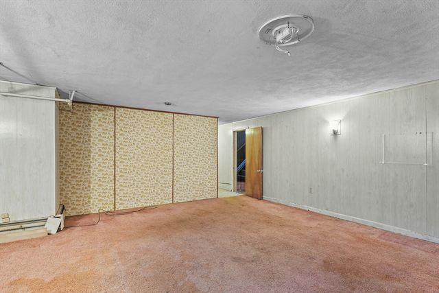 22 Seagirt Ave, Saugus, MA 01906