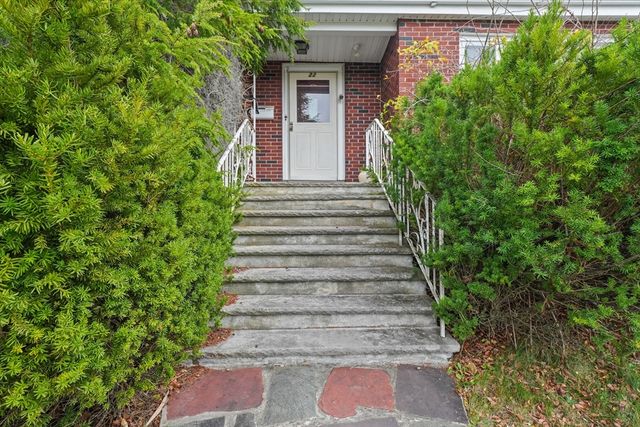 22 Seagirt Ave, Saugus, MA 01906