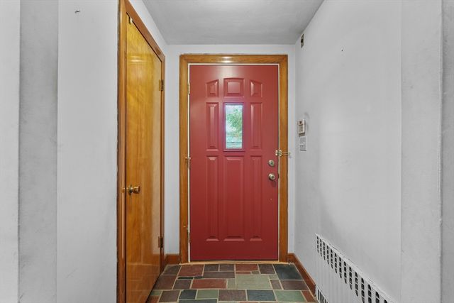 22 Seagirt Ave, Saugus, MA 01906