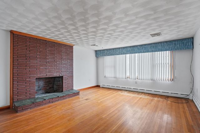 22 Seagirt Ave, Saugus, MA 01906