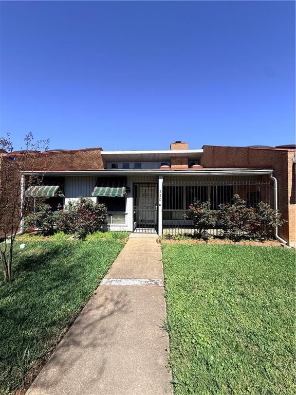 330 WINDERMERE Boulevard 330, Alexandria, LA 71303