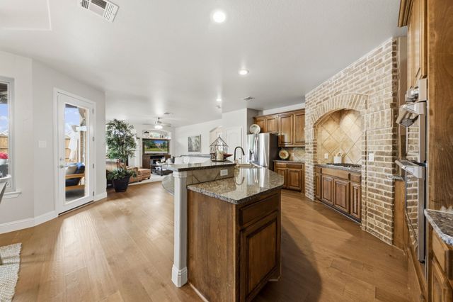 7989 Bishop Drive, Frisco, TX 75036