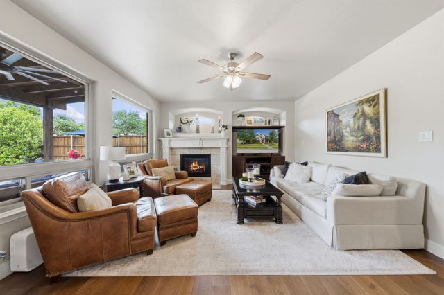 7989 Bishop Drive, Frisco, TX 75036