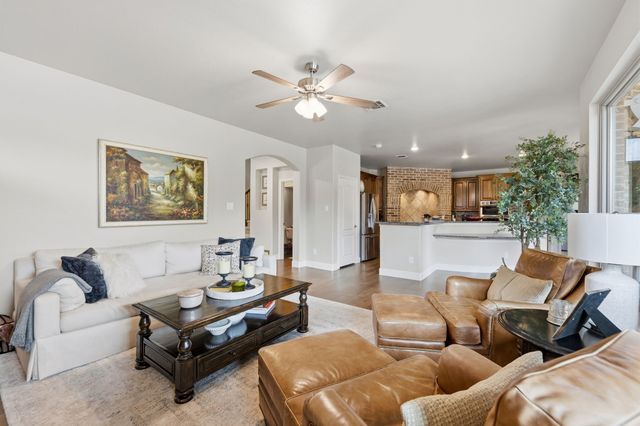 7989 Bishop Drive, Frisco, TX 75036