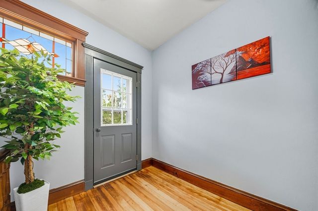 24 Hinckley 2, Boston, MA 02125