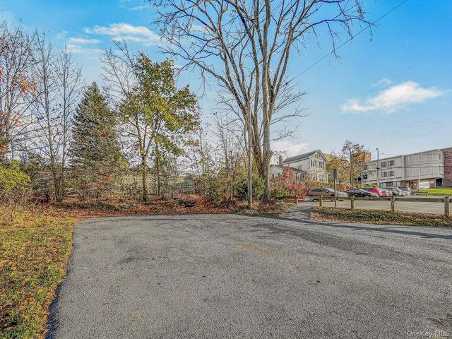 80 Prospect Avenue, Middletown, NY 10940