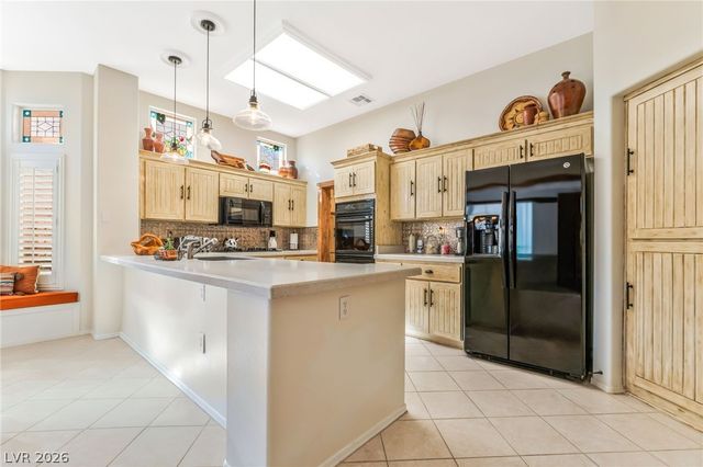 10801 Baylark Avenue, Las Vegas, NV 89134