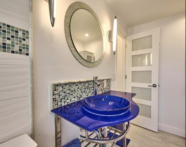 1043 HILLSBORO MILE 21C, Hillsboro Beach, FL 33062