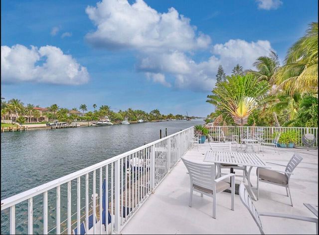 1043 HILLSBORO MILE 21C, Hillsboro Beach, FL 33062