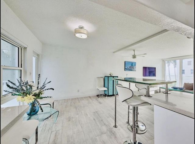 1043 HILLSBORO MILE 21C, Hillsboro Beach, FL 33062