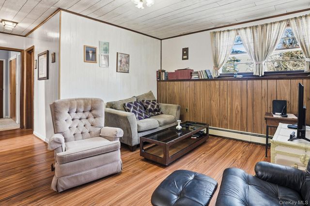 12 North Street, Montrose, NY 10548