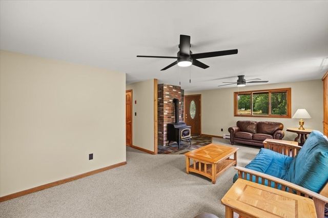 44 Liberty St, Taunton, MA 02718