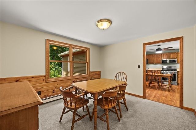 44 Liberty St, Taunton, MA 02718
