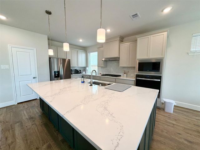 22037 Gateway Arch Drive, Porter, TX 77365