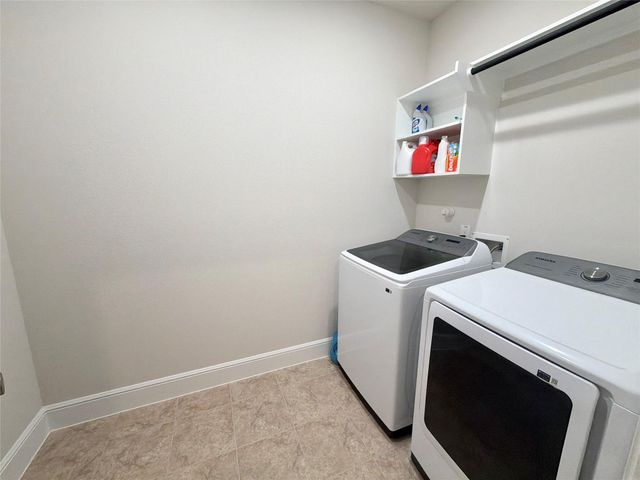 22037 Gateway Arch Drive, Porter, TX 77365