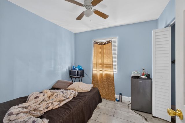 1511 W 32nd Street, West Palm Beach, FL 33404