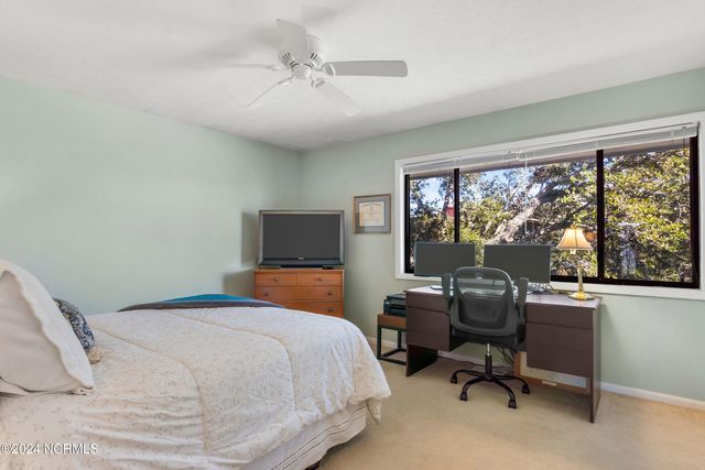 105 Teakwood Drive Apt 706, Carolina Beach, NC 28428