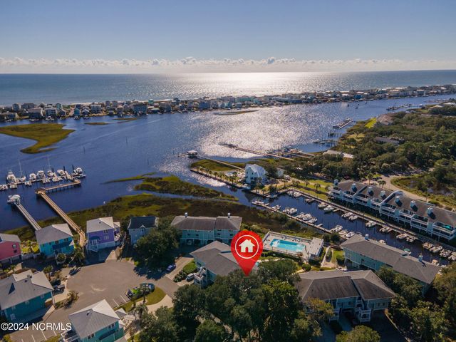 105 Teakwood Drive Apt 706, Carolina Beach, NC 28428