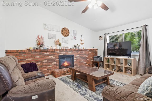 38833 Reo Drive, Livonia, MI 48154