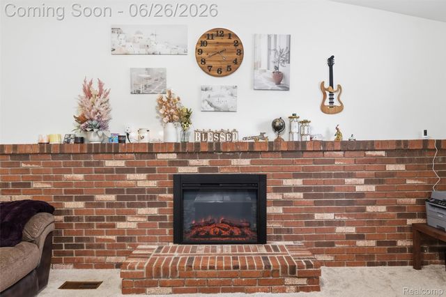 38833 Reo Drive, Livonia, MI 48154