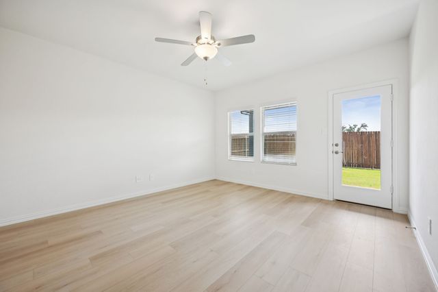 703 Dotty Drive, Princeton, TX 75071