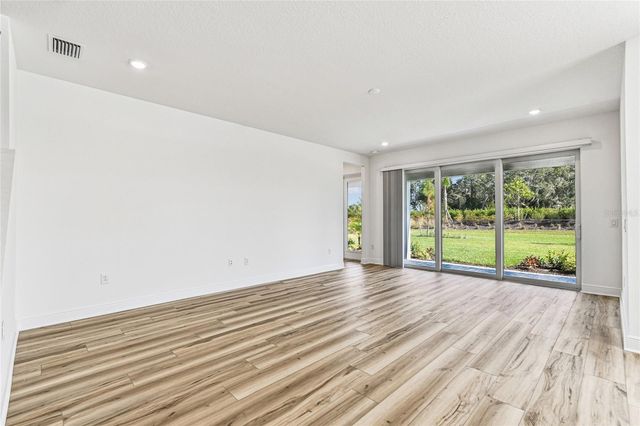 7586 SEAHAWK AVENUE, Sarasota, FL 34241