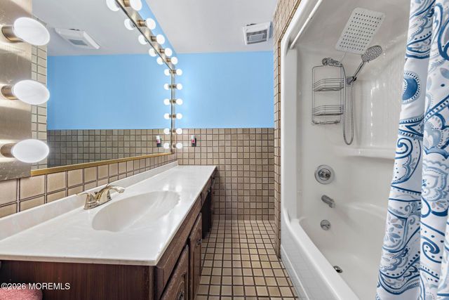 834 Rodgers Street, Lanoka Harbor, NJ 08734