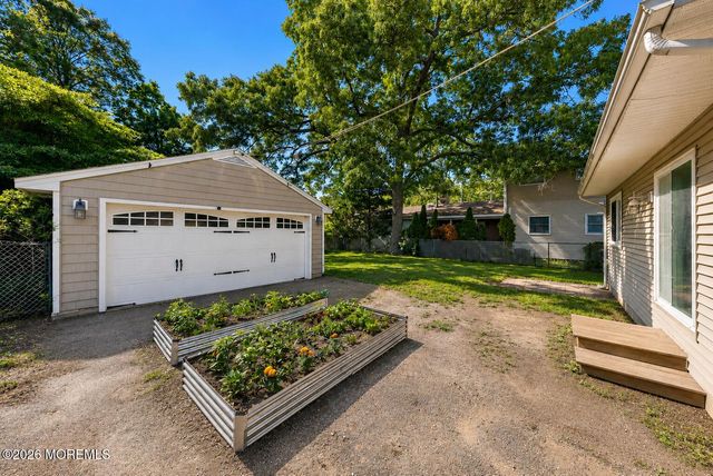 834 Rodgers Street, Lanoka Harbor, NJ 08734