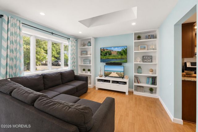 834 Rodgers Street, Lanoka Harbor, NJ 08734