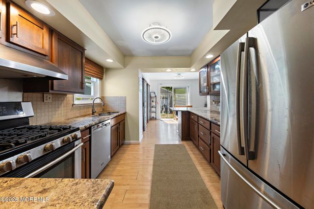 834 Rodgers Street, Lanoka Harbor, NJ 08734