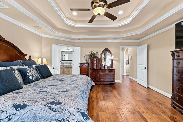 6909 Westover Drive, Granbury, TX 76049