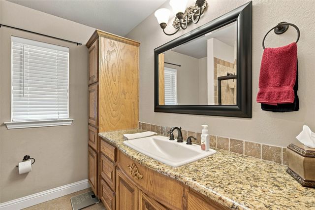 6909 Westover Drive, Granbury, TX 76049