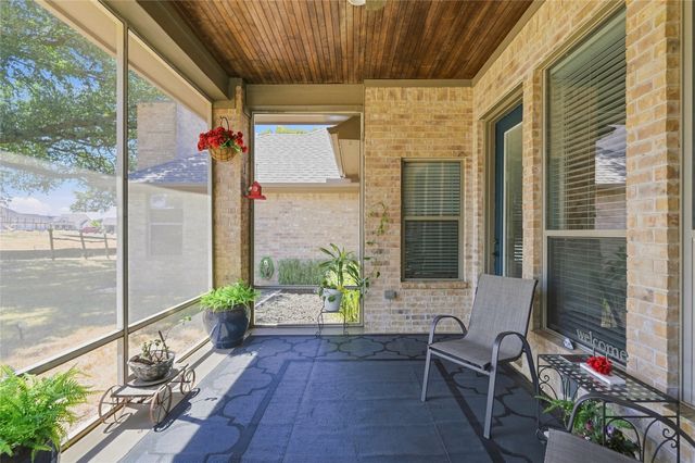 6909 Westover Drive, Granbury, TX 76049