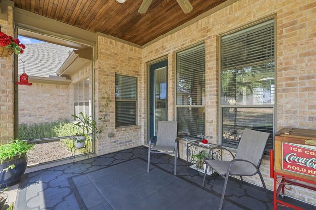 6909 Westover Drive, Granbury, TX 76049
