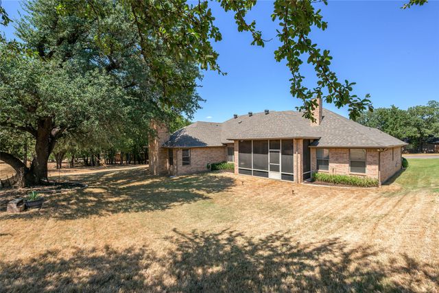 6909 Westover Drive, Granbury, TX 76049