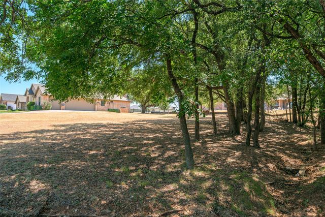 6909 Westover Drive, Granbury, TX 76049