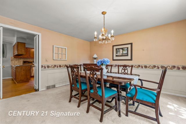 358 Somerset Road, Saginaw, MI 48638