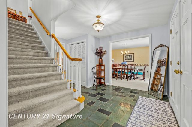 358 Somerset Road, Saginaw, MI 48638