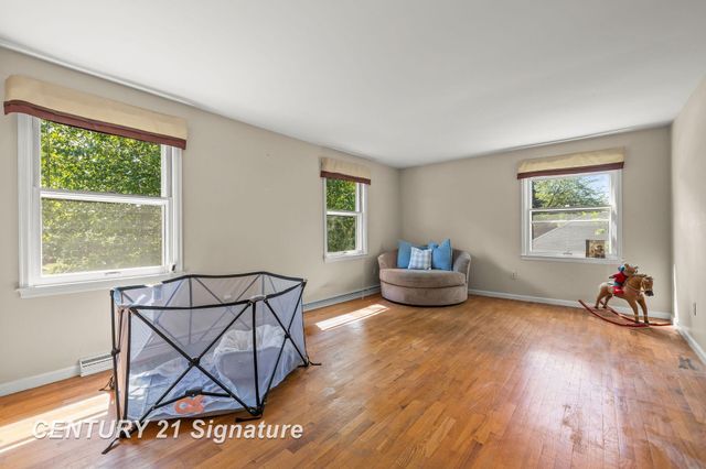 358 Somerset Road, Saginaw, MI 48638