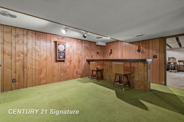358 Somerset Road, Saginaw, MI 48638