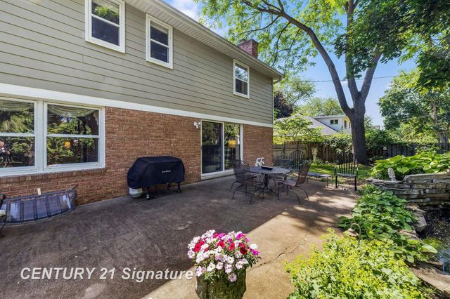 358 Somerset Road, Saginaw, MI 48638
