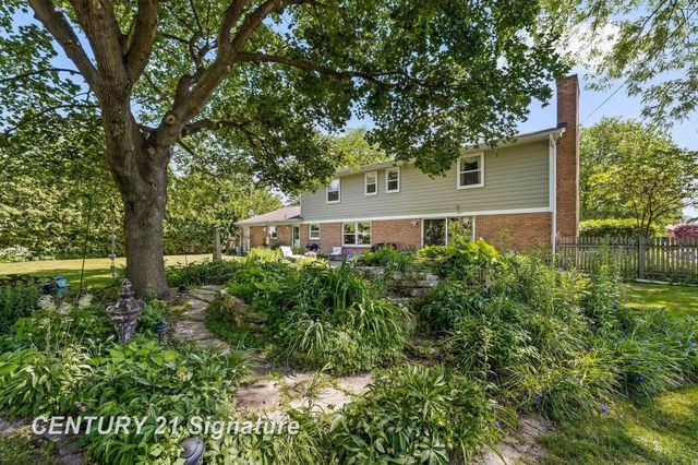 358 Somerset Road, Saginaw, MI 48638