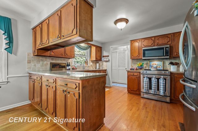 358 Somerset Road, Saginaw, MI 48638