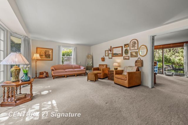 358 Somerset Road, Saginaw, MI 48638