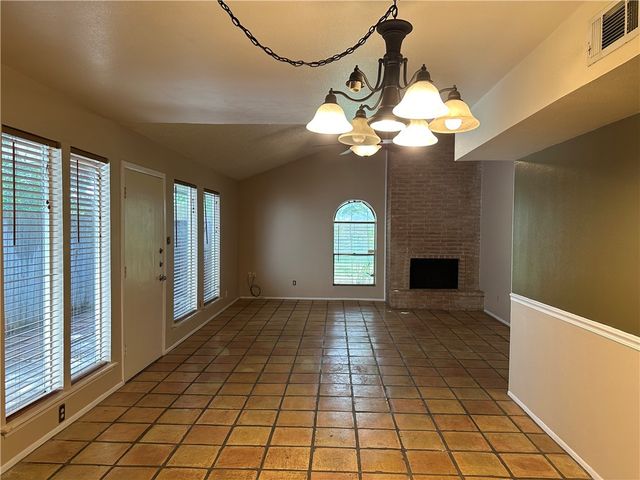 4032 Ogrady Dr, Corpus Christi, TX 78413